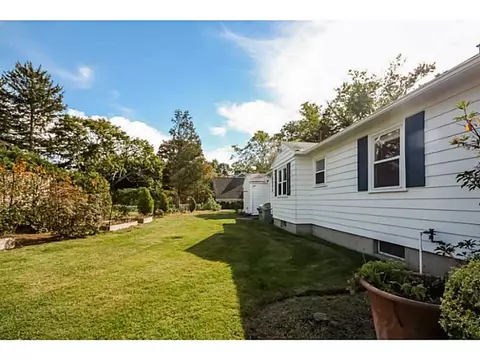 218 Algonquin Dr, Warwick, RI 02888 photo 21
