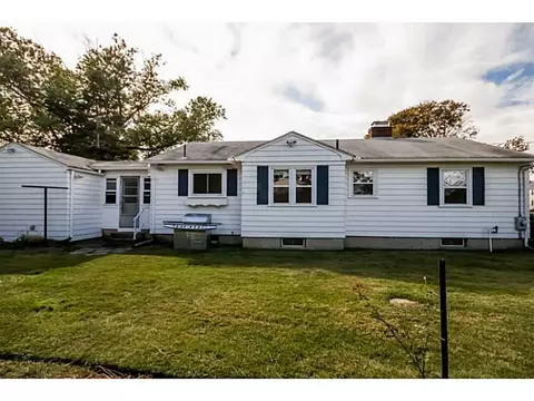 218 Algonquin Dr, Warwick, RI 02888 photo 22