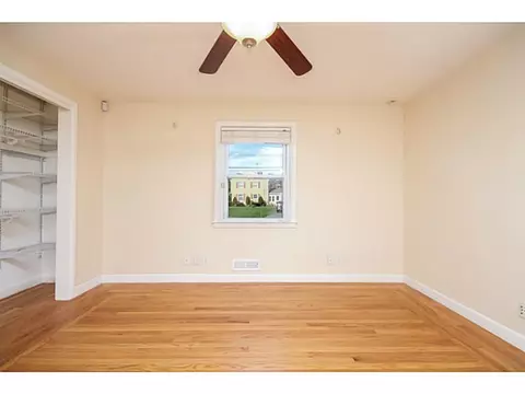 218 Algonquin Dr, Warwick, RI 02888 photo 15