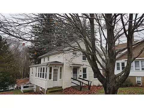 23 Spring St, Westerly, RI 02891 photo 2