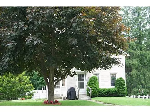 23 Spring St, Westerly, RI 02891 photo 5