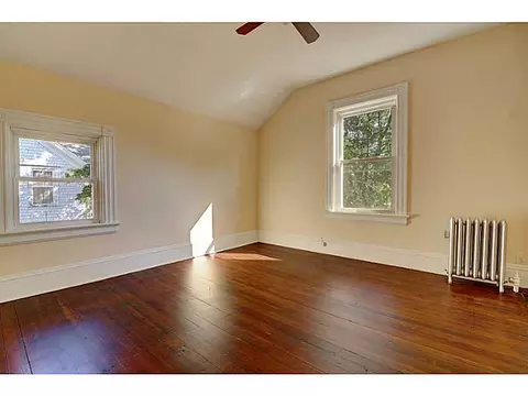 14 King St, Warwick, RI 02886 photo 12