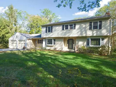 454 Ten Rod Rd, Exeter, RI 02822 photo 2