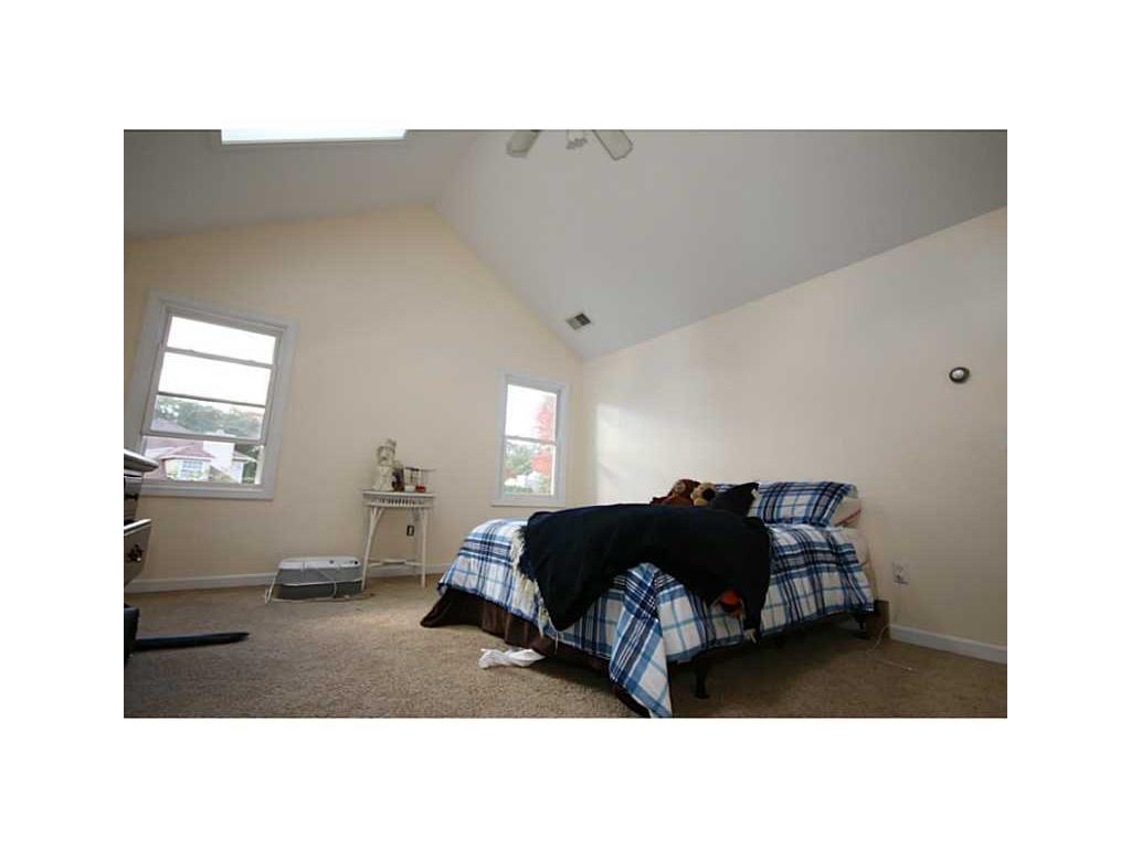 23 Castleton Dr, Cranston, RI 02921 photo 19