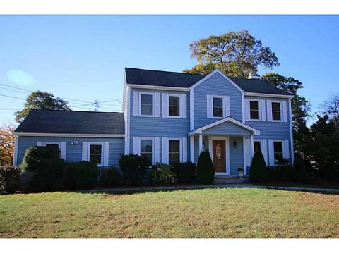 23 Castleton Dr, Cranston, RI 02921 photo 1