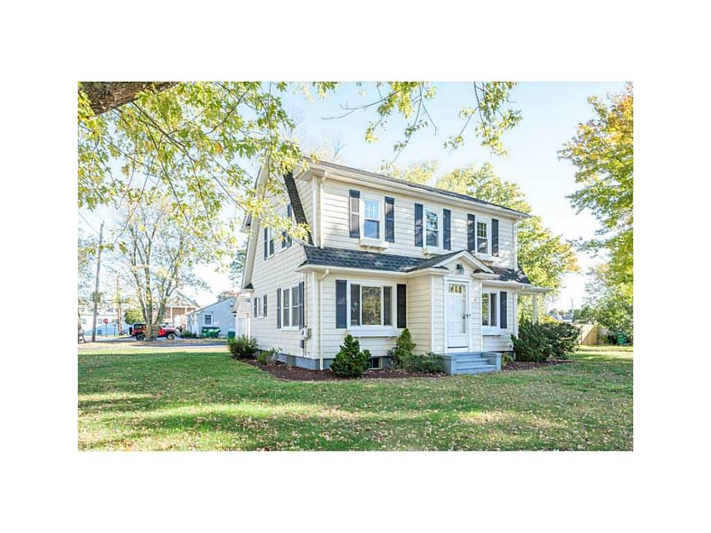 47 Chapmans Ave, Warwick, RI 02886 photo 2
