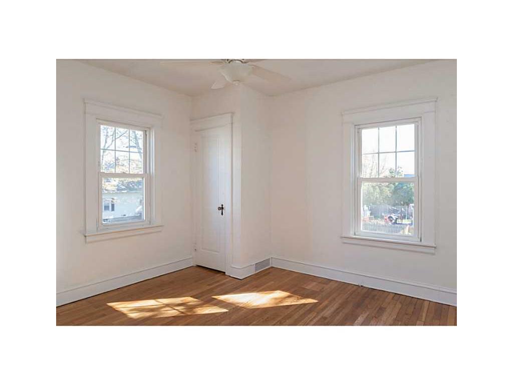 47 Chapmans Ave, Warwick, RI 02886 photo 13