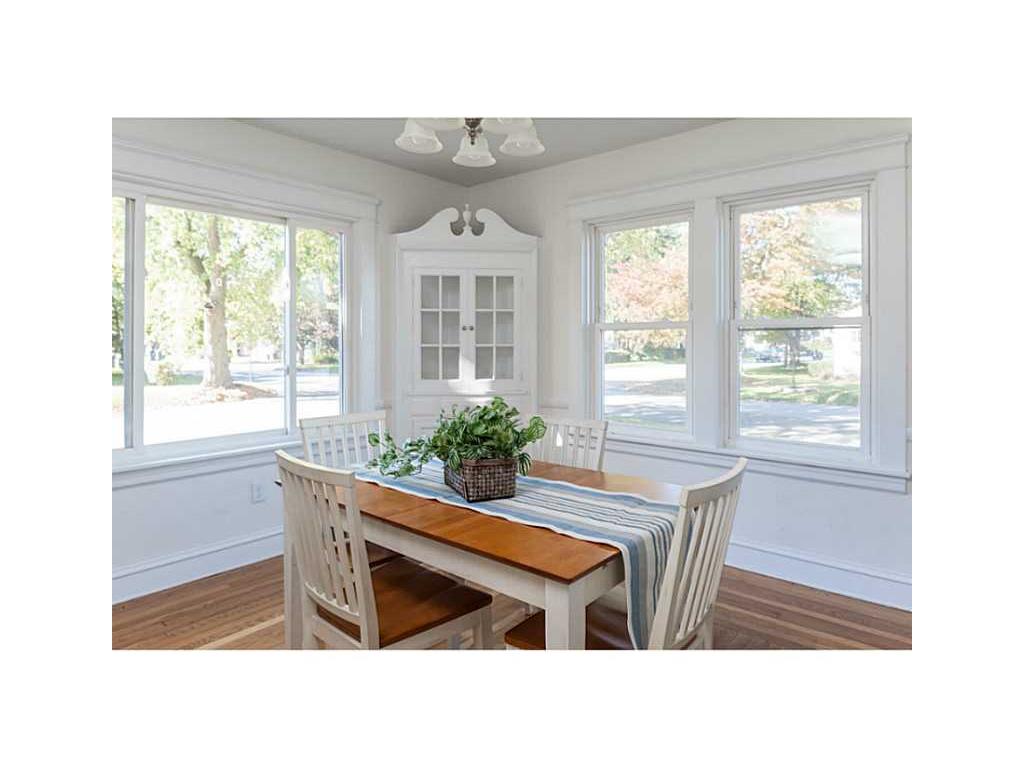 47 Chapmans Ave, Warwick, RI 02886 photo 10