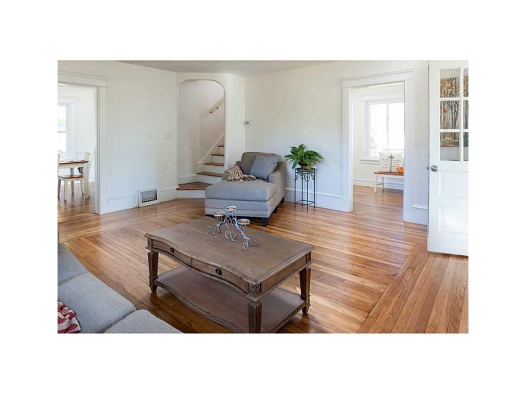 47 Chapmans Ave, Warwick, RI 02886 photo 8