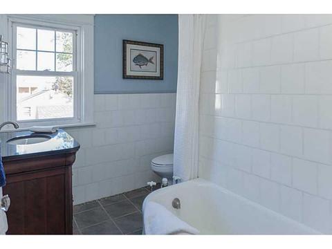 47 Chapmans Ave, Warwick, RI 02886 photo 14