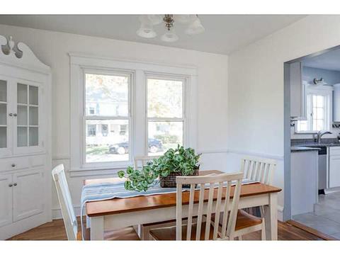 47 Chapmans Ave, Warwick, RI 02886 photo 11