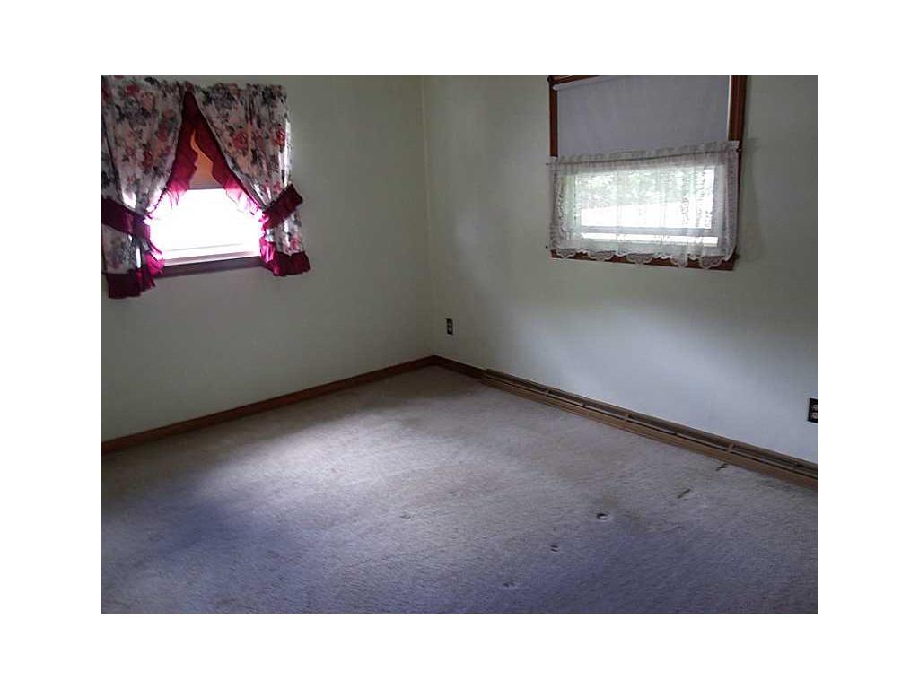 180 Blue Stone Dr, Woonsocket, RI 02895 photo 6