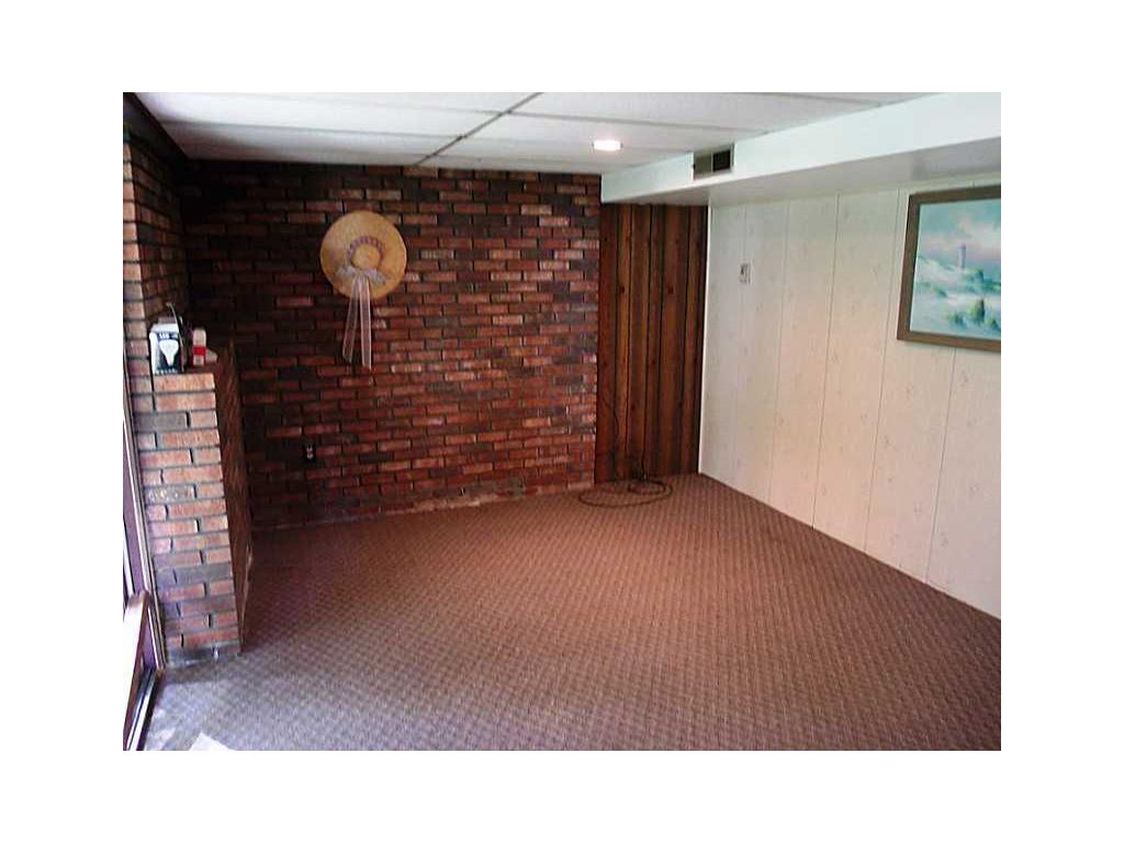 180 Blue Stone Dr, Woonsocket, RI 02895 photo 10