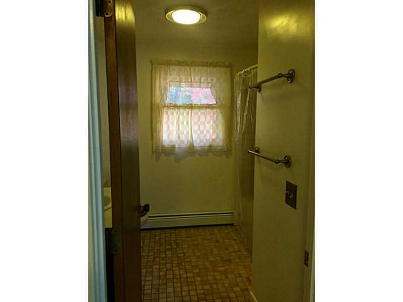 23 Reed St, Warwick, RI 02886 photo 13