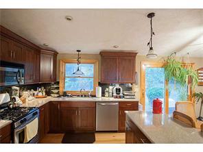 70 Sutter Ave, Warwick, RI 02886 photo 5