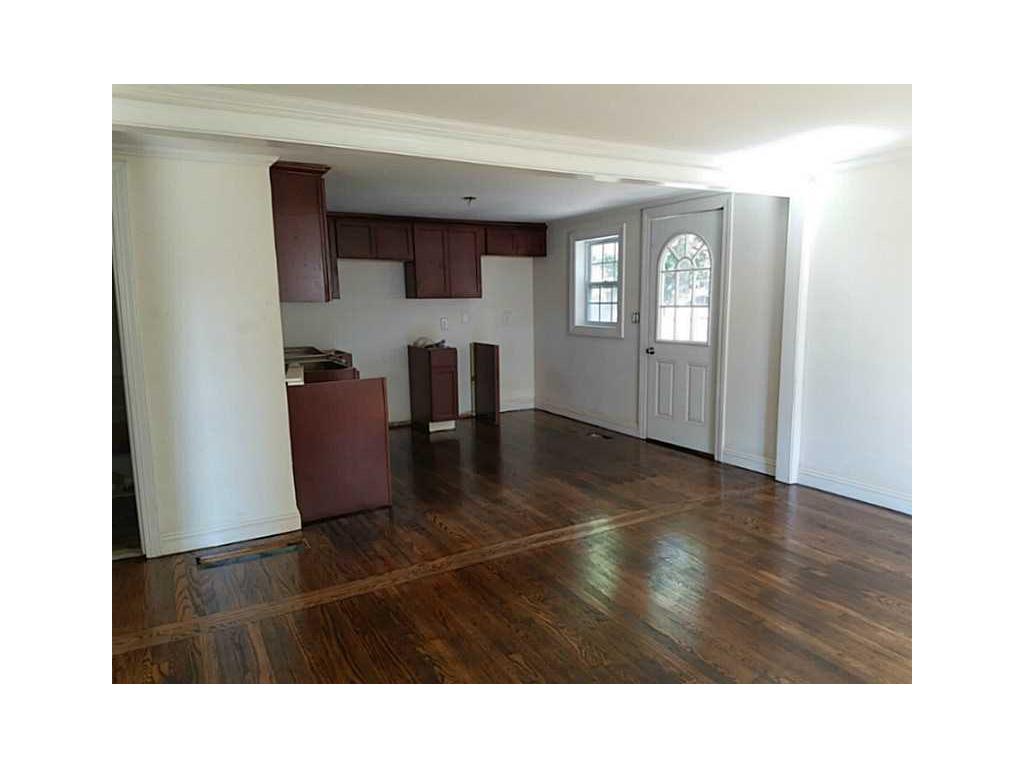 25 Largo Rd, Warwick, RI 02886 photo 3