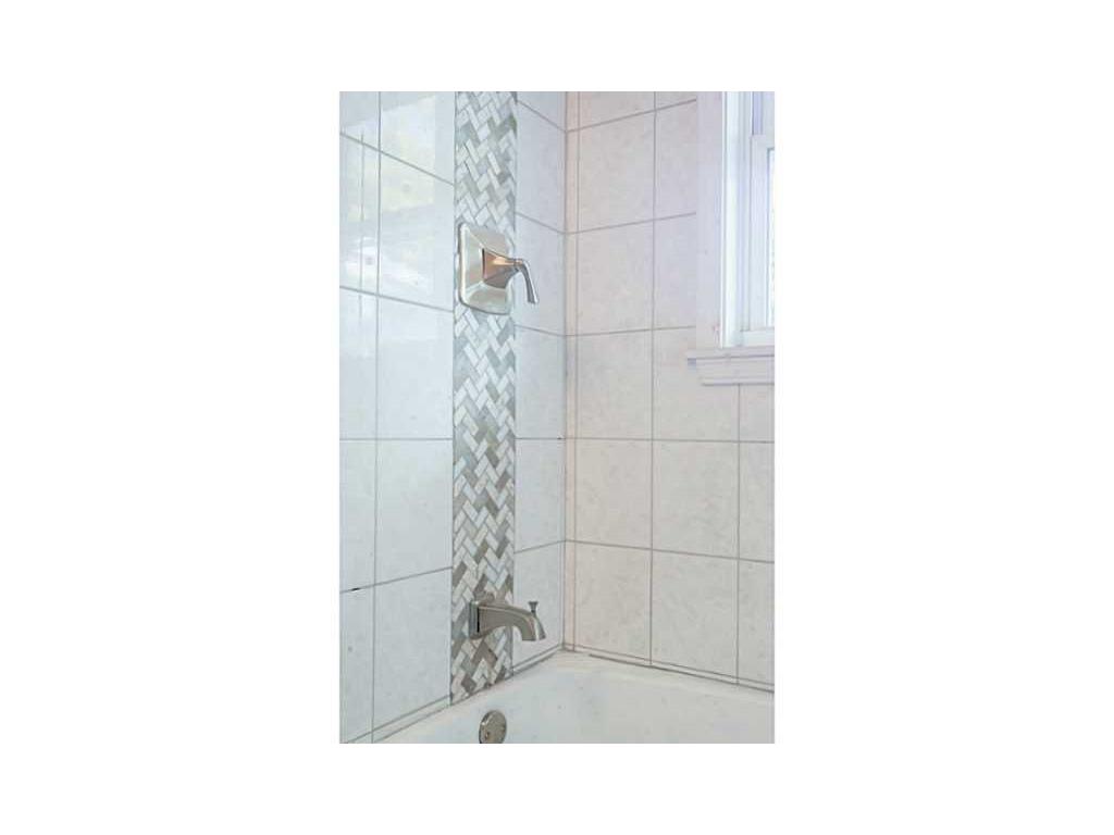 10 Parade Rd, Warwick, RI 02886 photo 10