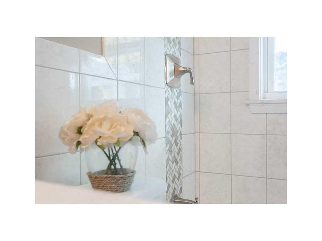 10 Parade Rd, Warwick, RI 02886 photo 9