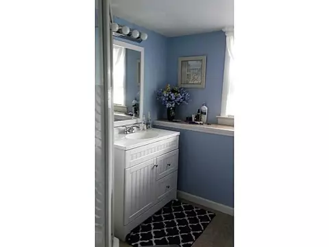 185 Claypool Dr, Warwick, RI 02886 photo 12