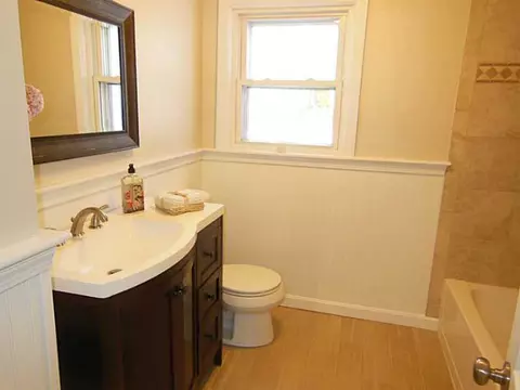 47 Pell Ave, Warwick, RI 02888 photo 13