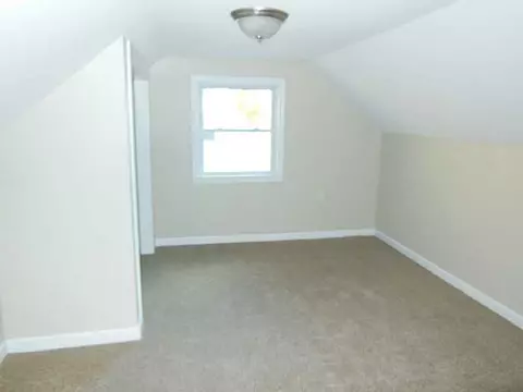 47 Pell Ave, Warwick, RI 02888 photo 17