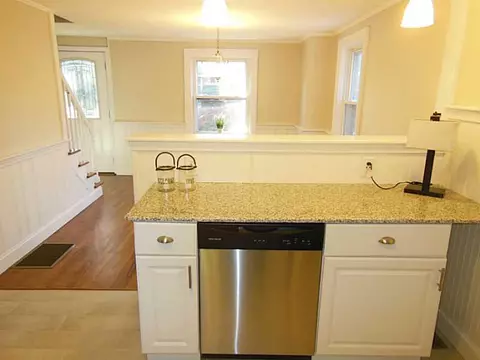 47 Pell Ave, Warwick, RI 02888 photo 12