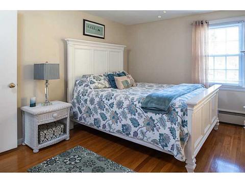 8 Dawson Ave, Warwick, RI 02888 photo 12
