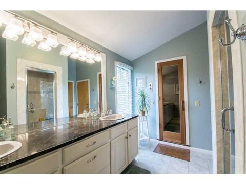 47 Paddock Dr, Warwick, RI 02886 photo 18