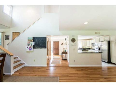 47 Paddock Dr, Warwick, RI 02886 photo 7