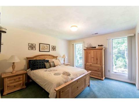47 Paddock Dr, Warwick, RI 02886 photo 9