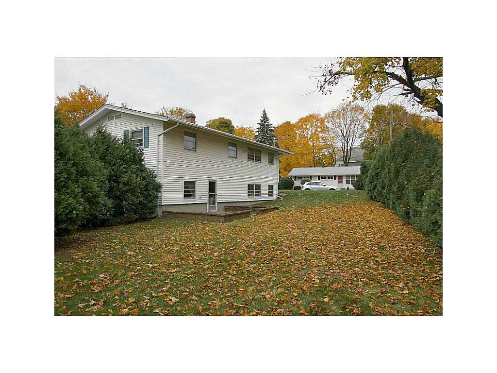 94 Newton St, Woonsocket, RI 02895 photo 13