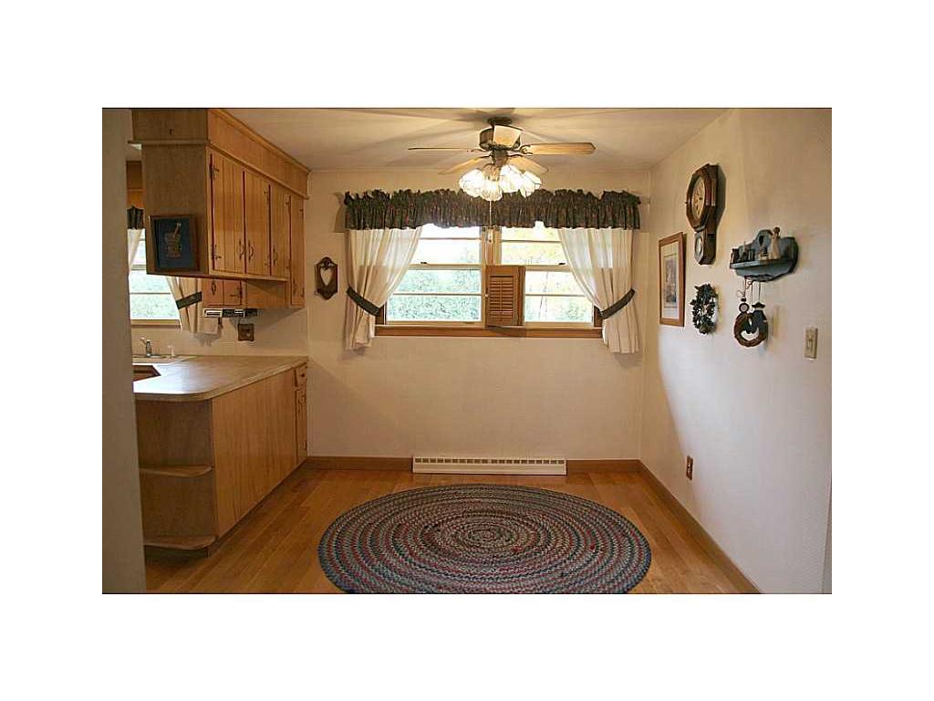 94 Newton St, Woonsocket, RI 02895 photo 5