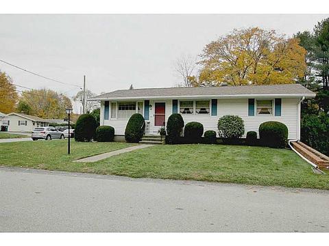 94 Newton St, Woonsocket, RI 02895 photo 1
