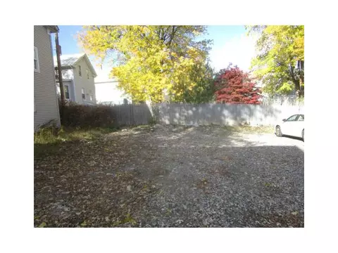 50 1st Ave, Woonsocket, RI 02895 photo 4