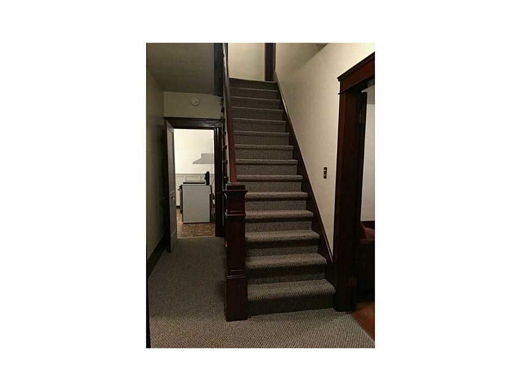 216 Mowry St, Woonsocket, RI 02895 photo 2