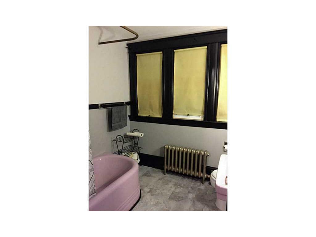 216 Mowry St, Woonsocket, RI 02895 photo 13