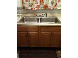 216 Mowry St, Woonsocket, RI 02895 photo 6