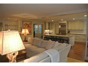 80 Avondale Rd, Westerly, RI 02891 photo 3