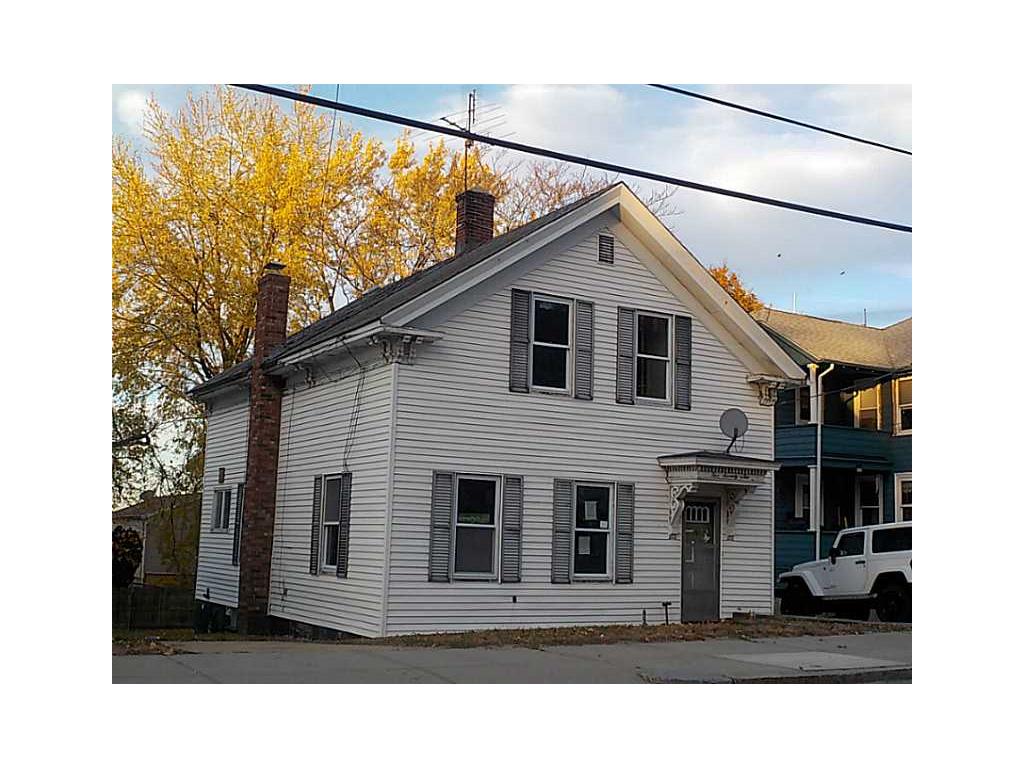 576 Bernon St, Woonsocket, RI 02895 photo 1