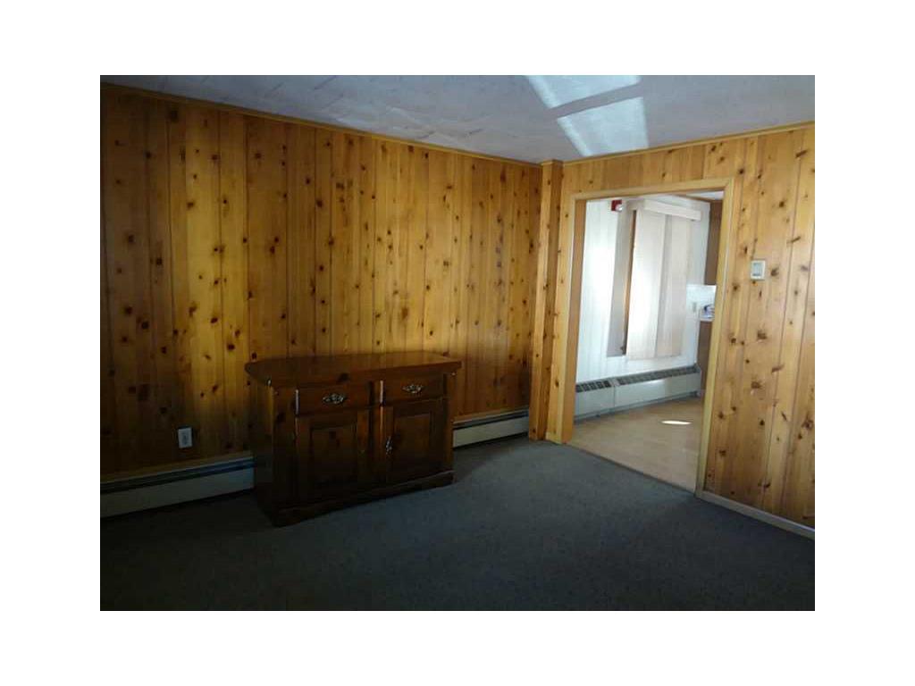 77 Oak St, Westerly, RI 02891 photo 8