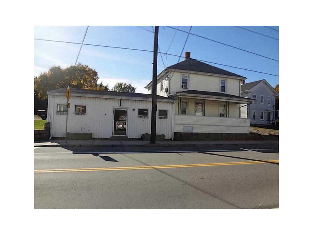 77 Oak St, Westerly, RI 02891 photo 1