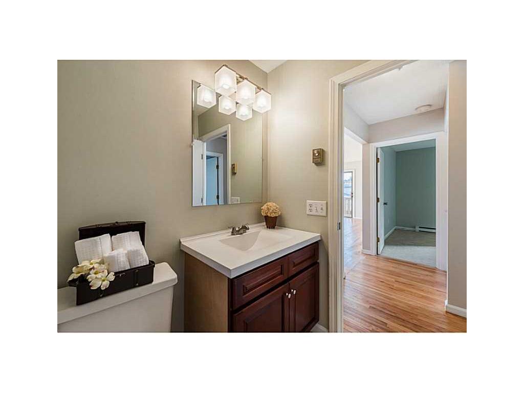 664 Orleans Ct 664 #664, Warwick, RI 02886 photo 12