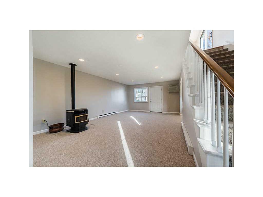 664 Orleans Ct 664 #664, Warwick, RI 02886 photo 18