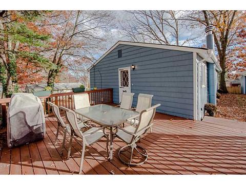 8 Oak Rd, Coventry, RI 02816 photo 3