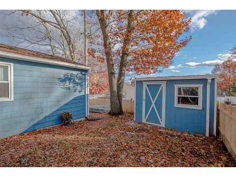 8 Oak Rd, Coventry, RI 02816 photo 4