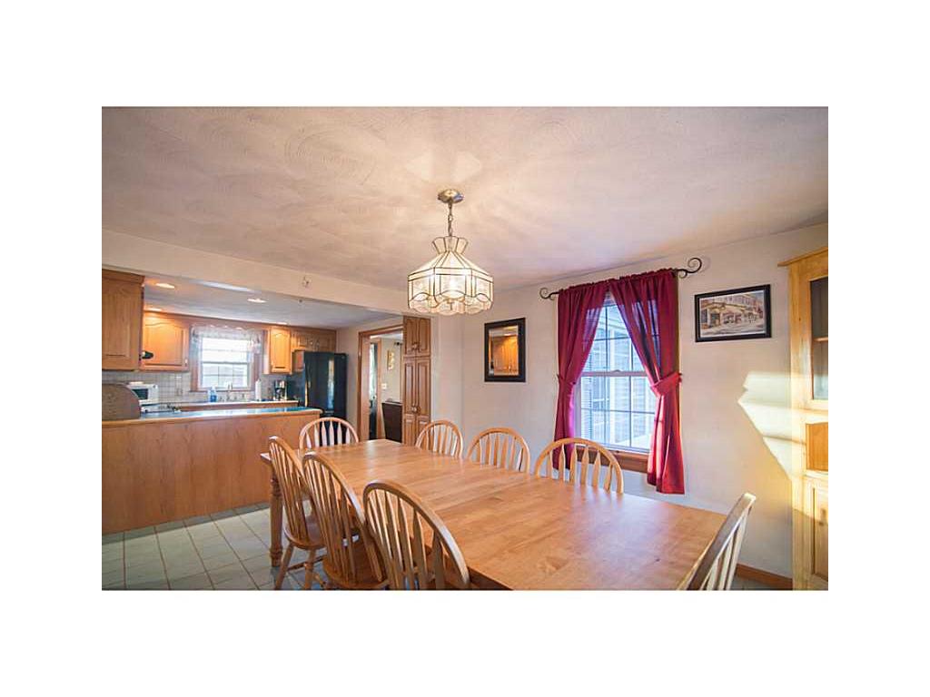 49 Marshall Cir, Coventry, RI 02816 photo 7
