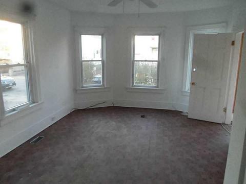 220 4th Ave, Woonsocket, RI 02895 photo 12