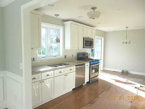 333 Gauthier Dr, Woonsocket, RI 02895 photo 2
