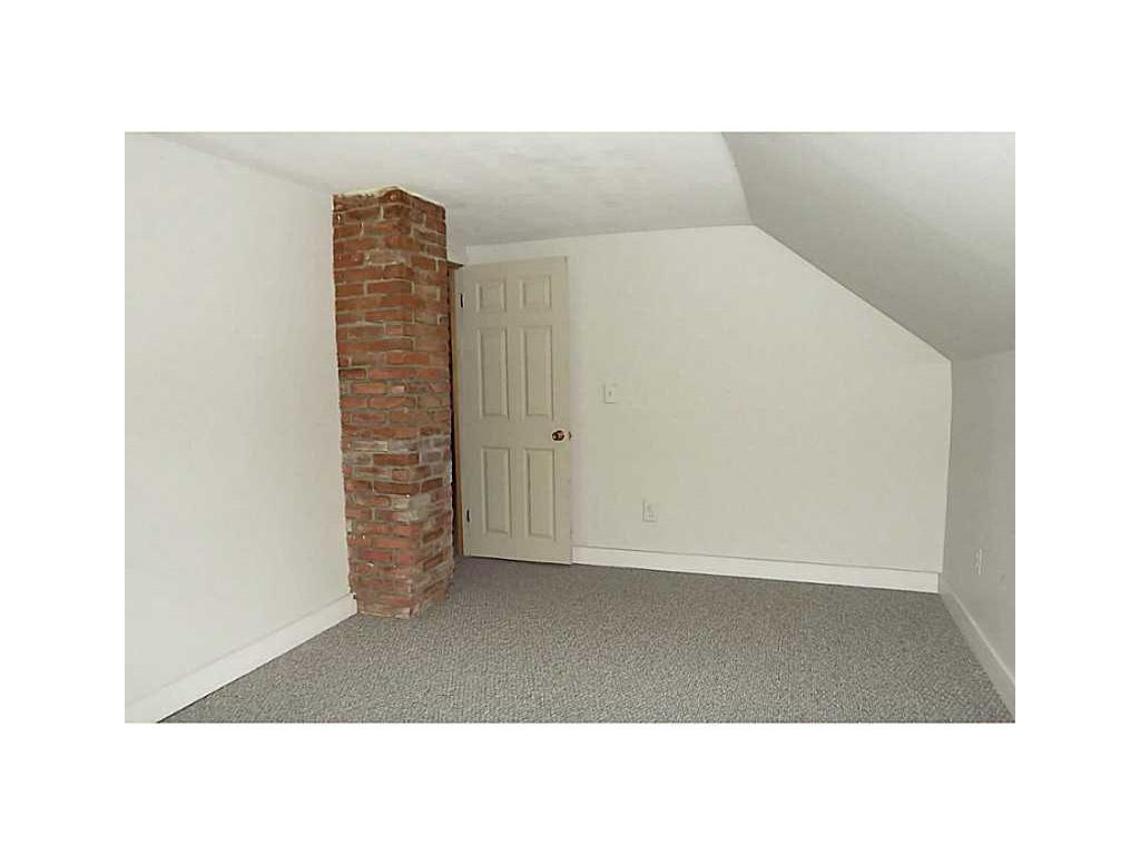86 Hamlet Ave, Woonsocket, RI 02895 photo 14