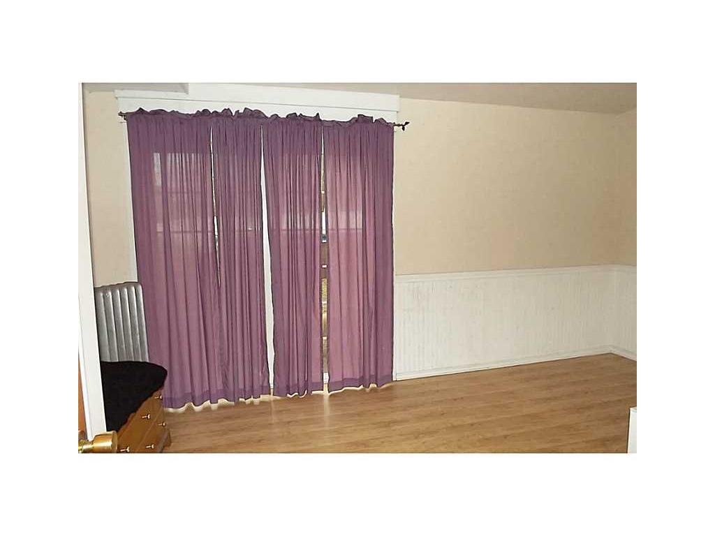 86 Hamlet Ave, Woonsocket, RI 02895 photo 11